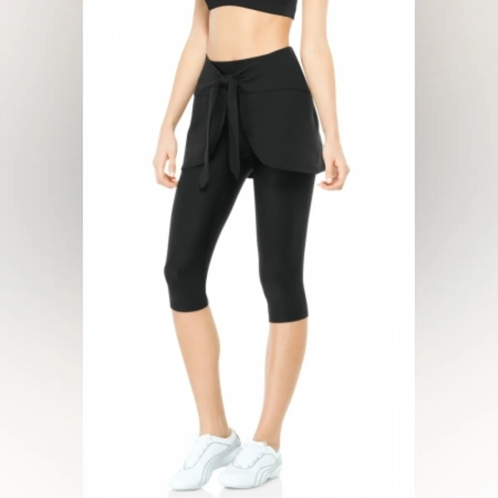 Spanx Wrap and Go Skirt-Wrap Size S/M